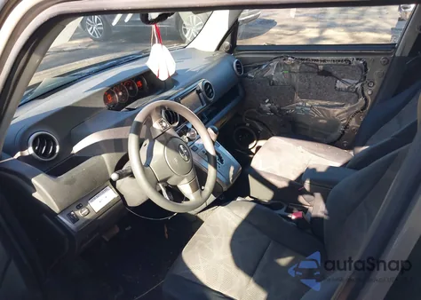 2015 Scion Xb from USA, damaged, VIN JTLZE4FE7FJ072274